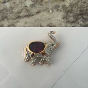 Swarovski crystal elephant pin